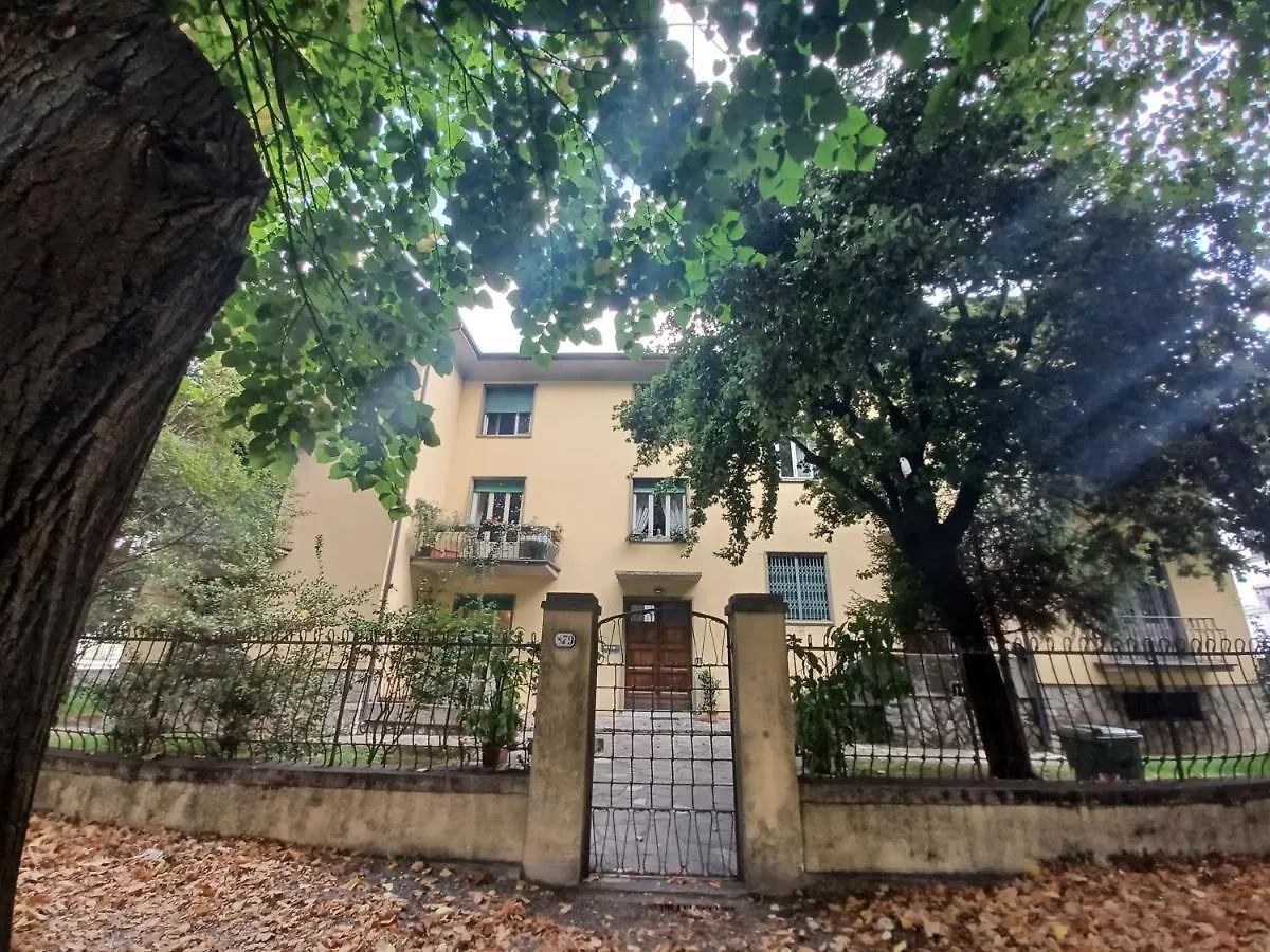 Home Sweet Home 3 - Affittacamere Lucca