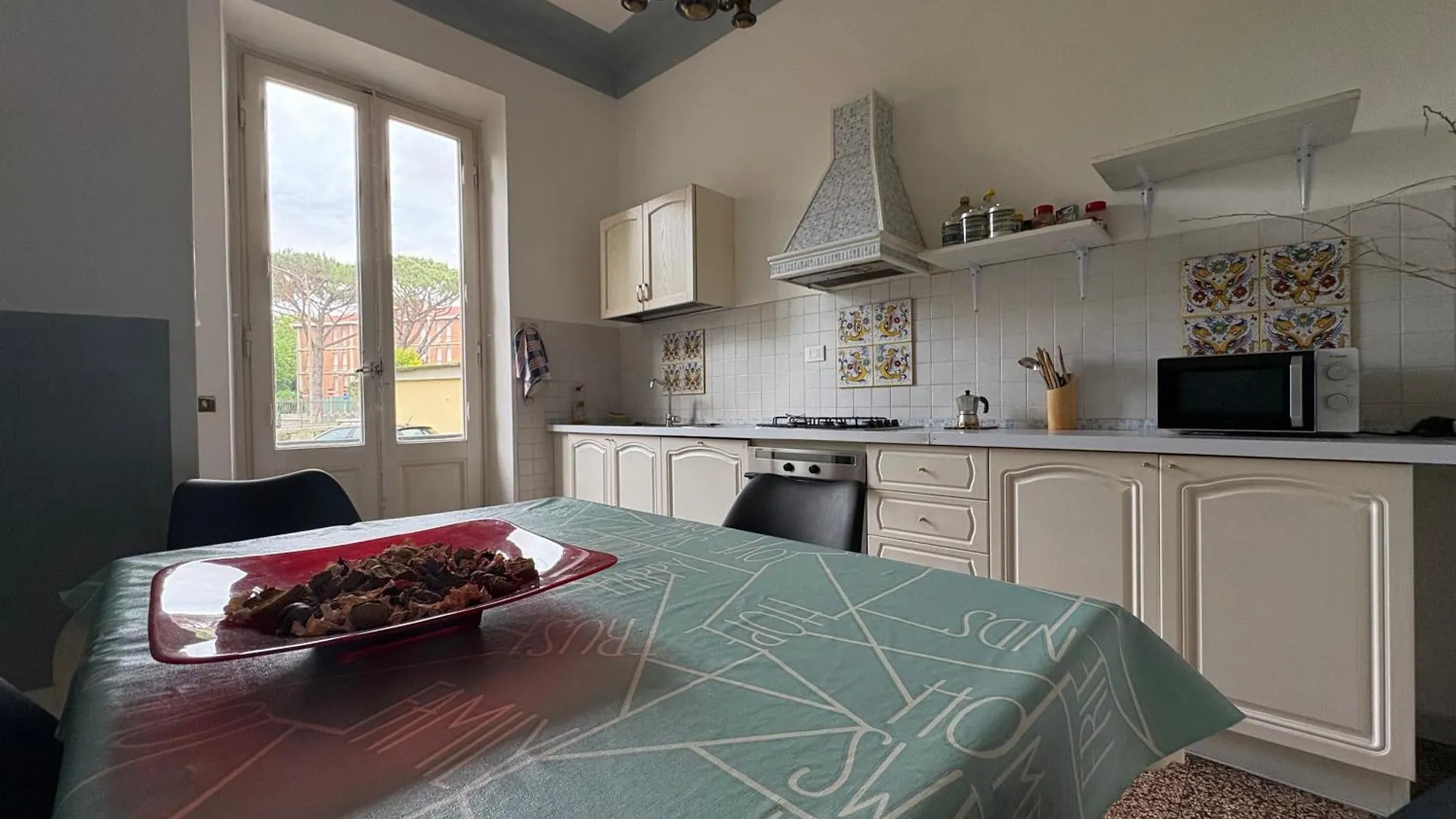 Home Sweet Home 3 - Affittacamere Lucca