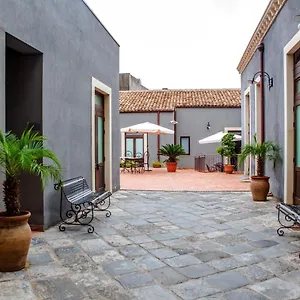 https://dimora-de-mauro.sicilyhotelsitaly.net