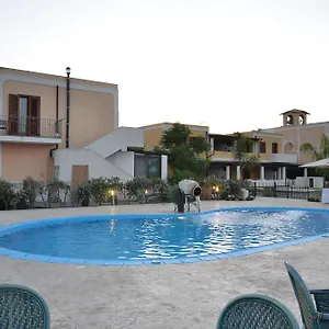 https://eolian-residence.sicilyhotelsitaly.net